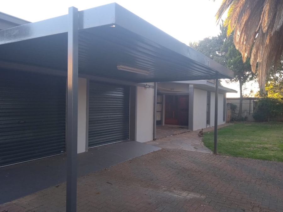 4 Bedroom Property for Sale in Fichardt Park Free State